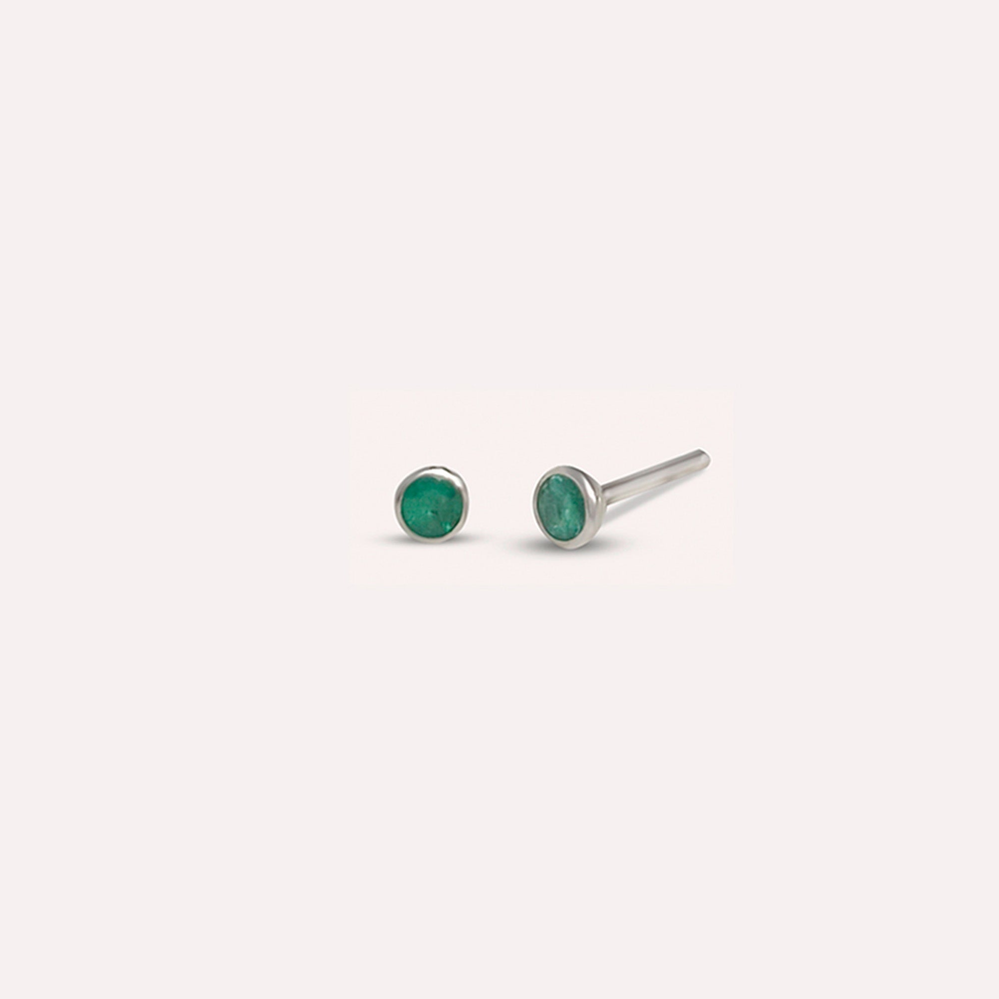 Monique in Green Earrings